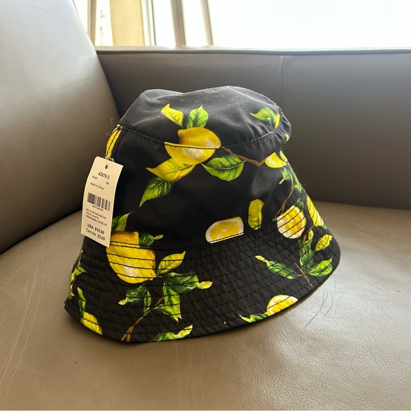 🍋Black and Yellow Lemon Print Bucket Hat - Picture 3 of 10